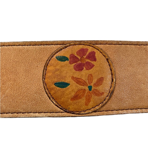 ❌SOLD🏷️Vintage Hand Painted Brown Leather Bohemian Belt - Picture 9 of 13